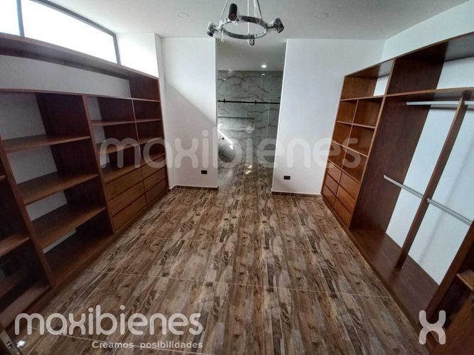 Casa de 4 alcobas en arriendo en La Chinita, Apartado, 240 m² · foto 7 de 21
