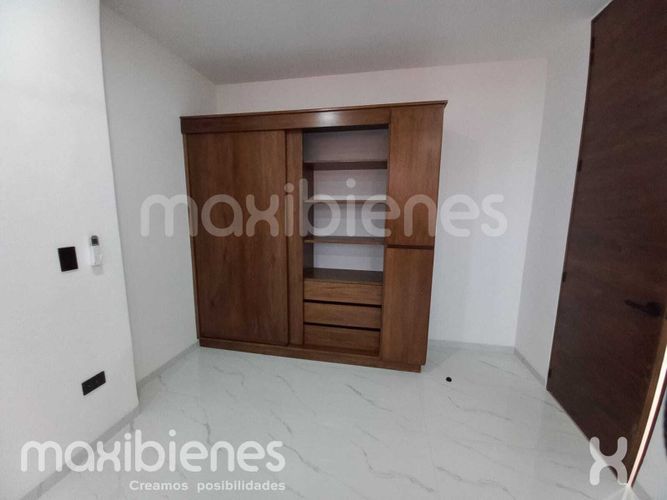 Casa de 4 alcobas en arriendo en La Chinita, Apartado, 240 m² · foto 10 de 21