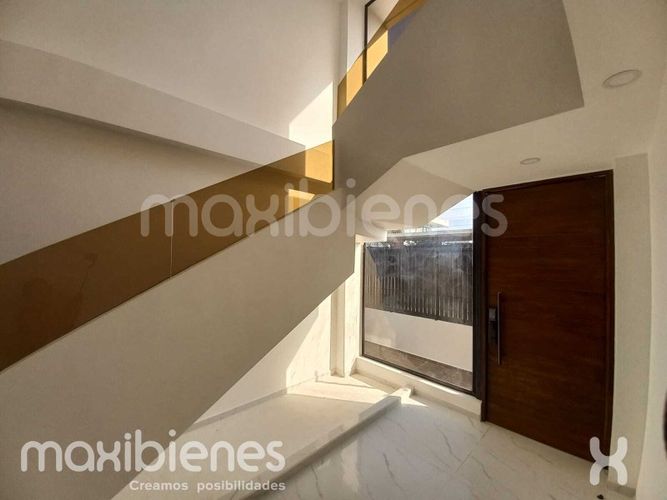 Casa de 4 alcobas en arriendo en La Chinita, Apartado, 240 m² · foto 16 de 21