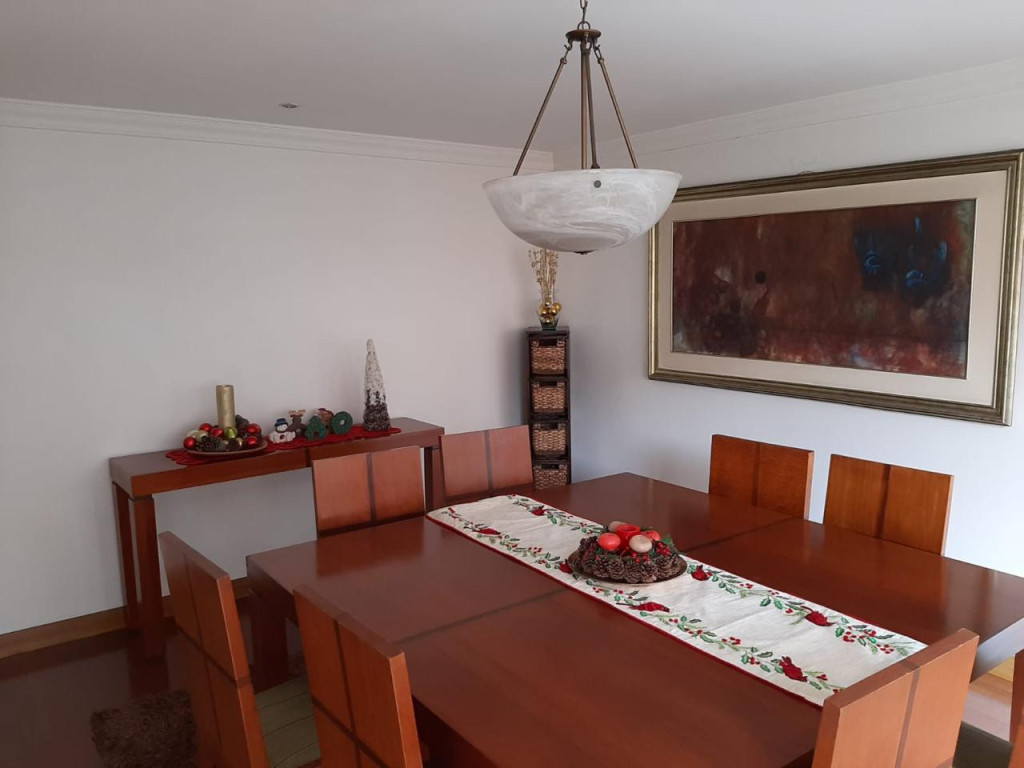 Apartamento en venta en Los Rosales, Bogotá · foto 6 de 24