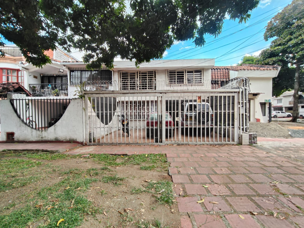 Casa en Venta en Urbanizacion la merced, Cali