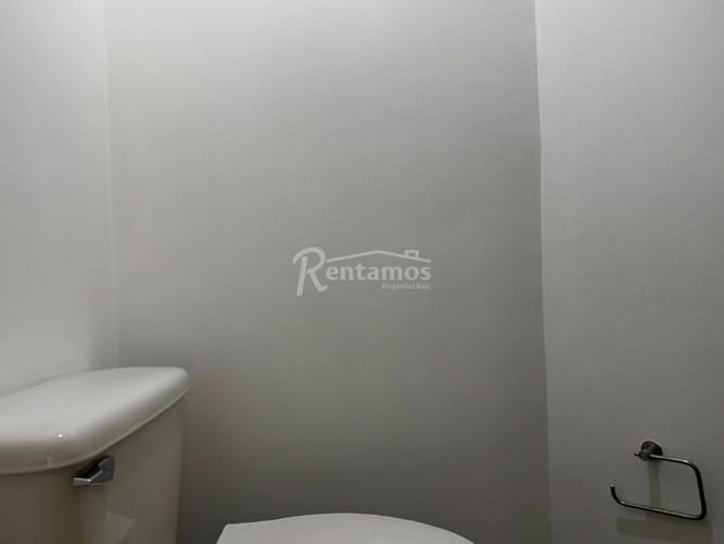 Oficina en arriendo en Castropol, Medellín, 172 m² · foto 16 de 19