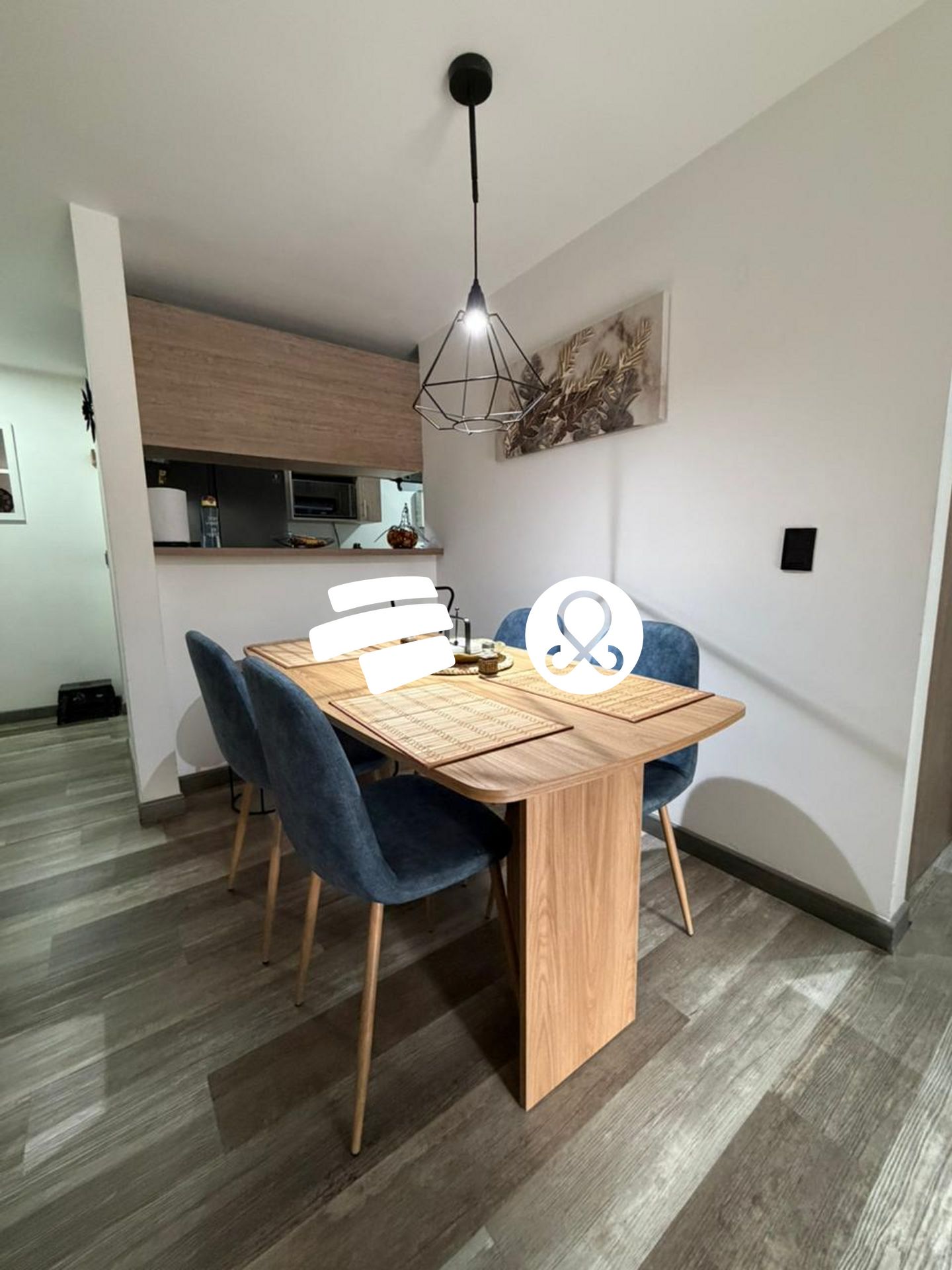 Apartamento en venta en Zona Centro, Envigado · foto 3 de 24