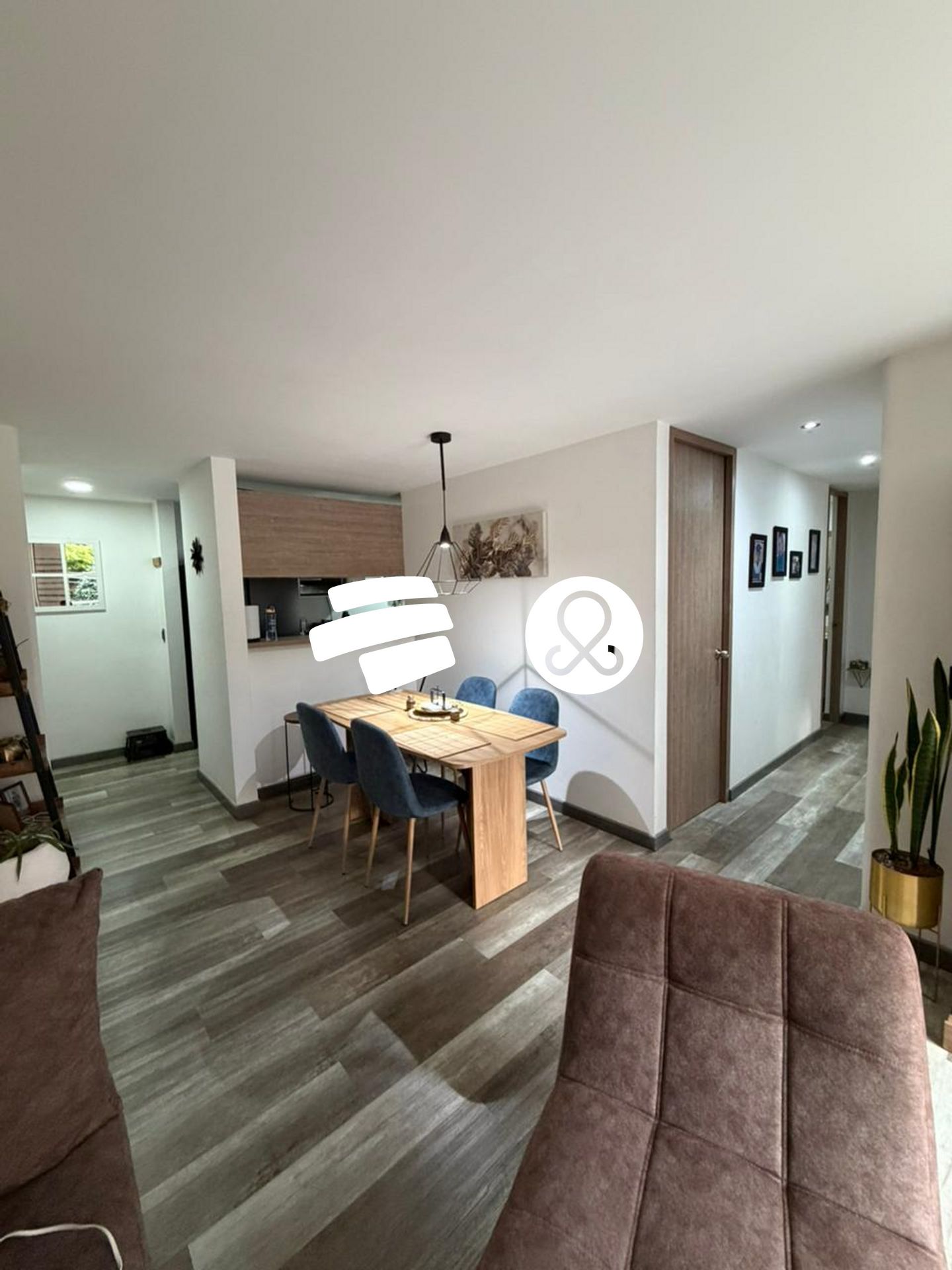 Apartamento en venta en Zona Centro, Envigado · foto 4 de 24