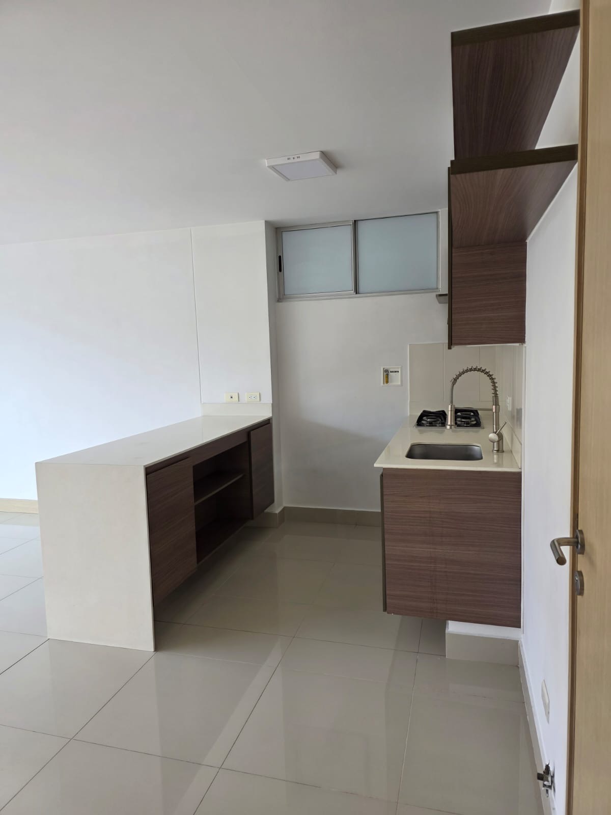 Apartamento en venta en Loma del Indio, Medellín 2