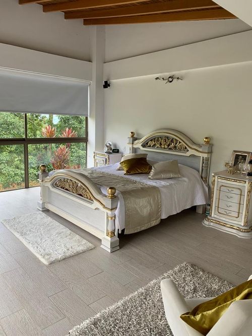 Casa de 4 alcobas en venta en Escobero, Envigado, 387 m² · foto 8 de 24