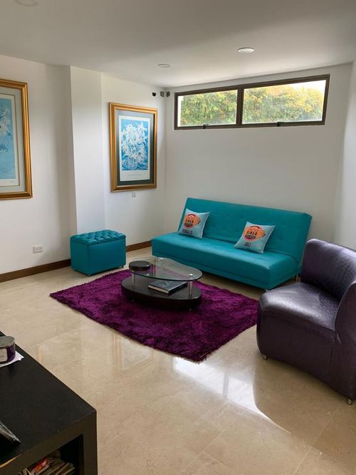 Casa de 4 alcobas en venta en Escobero, Envigado, 387 m² · foto 12 de 24