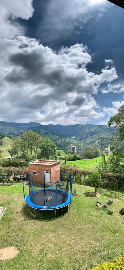 Casa de 4 alcobas en venta en Escobero, Envigado, 387 m² · foto 24 de 24