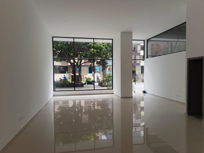 Local en arriendo en La Aurora, Bucaramanga, 90 m² · foto 2 de 6