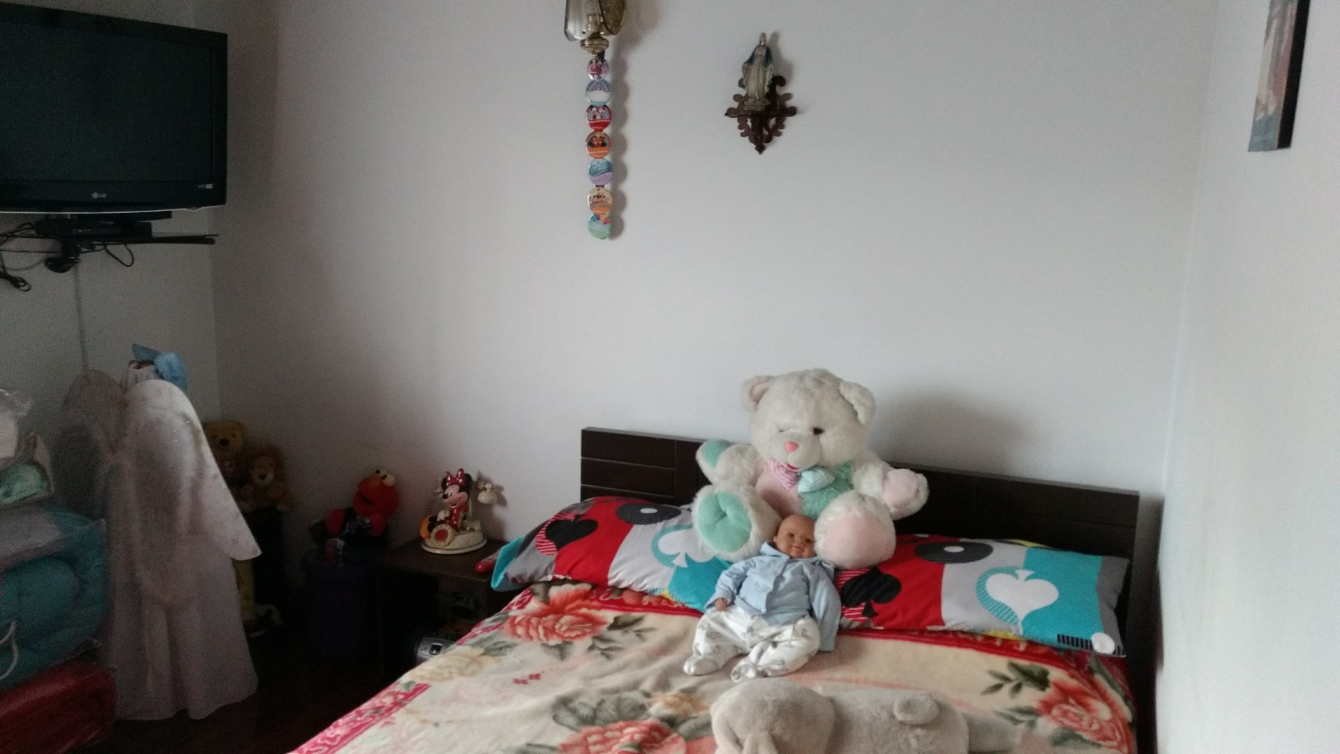 Casa en venta en Pontevedra, Bogotá · foto 11 de 19