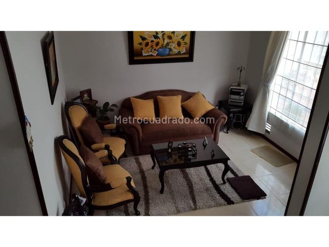 Casa de 3 alcobas en venta en Tierra Linda, Bogotá, 117 m² · foto 2 de 18