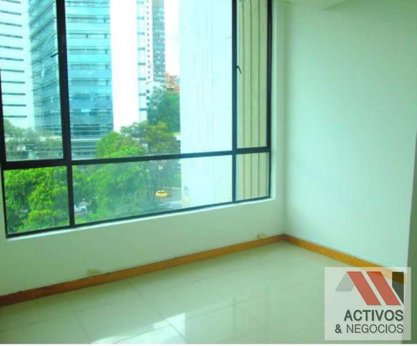 Oficina en arriendo en Santa María De Los Ángeles, Medellín, 46 m² · foto 5 de 8