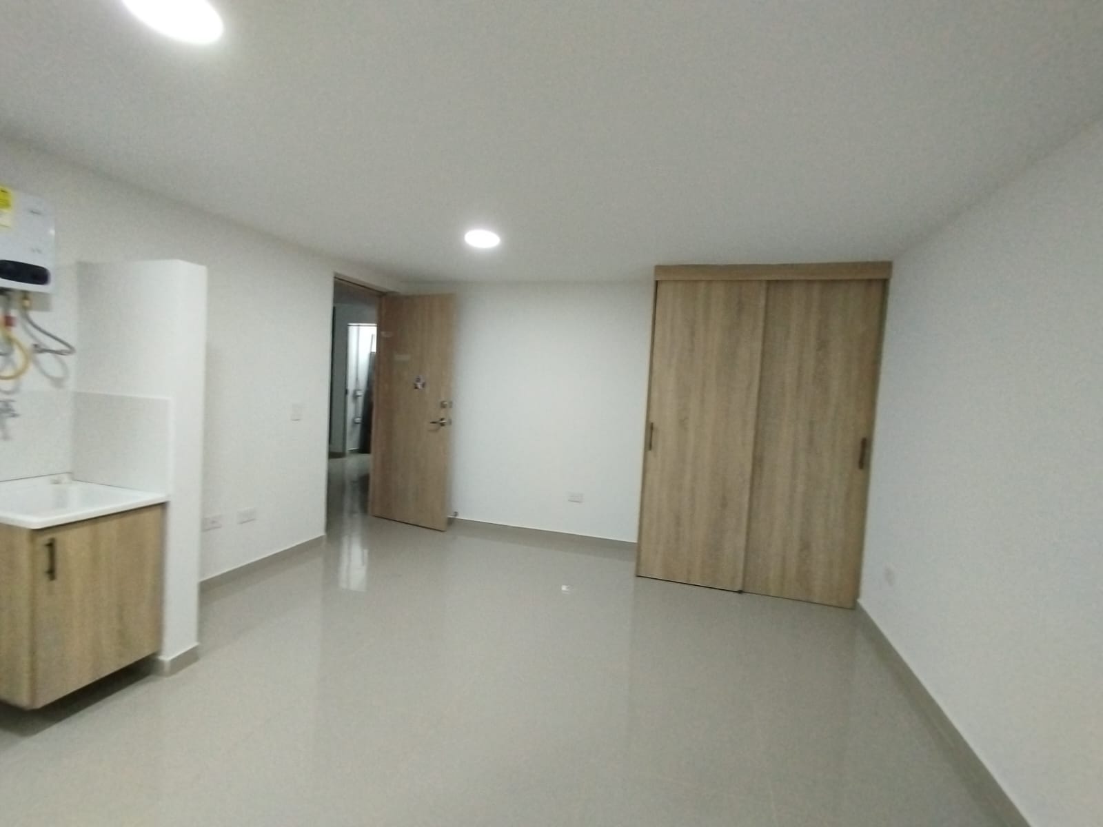 Apartaestudio en arriendo en Laureles, Medellín · foto 3 de 6