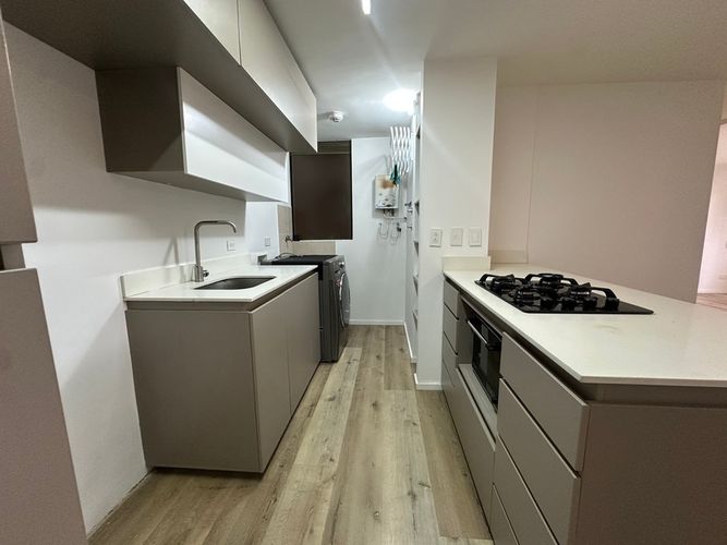 Apartamento de 2 alcobas en arriendo en Cumbres, Envigado, 67 m² · foto 4 de 13