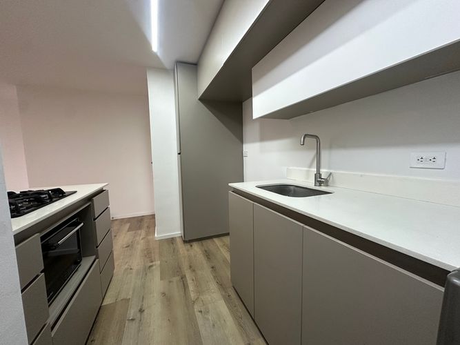 Apartamento de 2 alcobas en arriendo en Cumbres, Envigado, 67 m² · foto 5 de 13