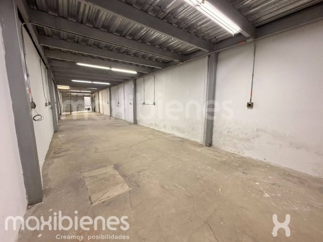 Bodega en arriendo en Miranda, Medellín, 300 m² · foto 5 de 14