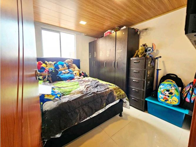 Apartamento de 3 alcobas en venta en Potrero Grande, Madrid, 60 m² · foto 9 de 9