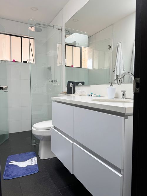 Apartamento de 4 alcobas en venta en Chicó Navarra, Bogotá, 270 m² · foto 10 de 18