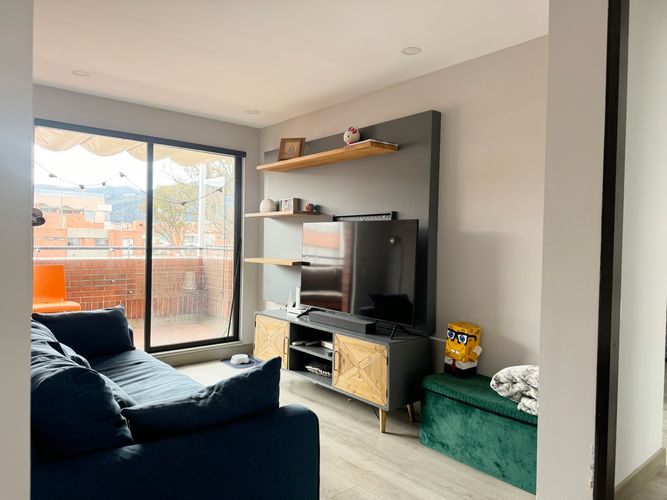 Apartamento de 4 alcobas en venta en Chicó Navarra, Bogotá, 270 m² · foto 14 de 18