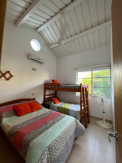 Casa de 3 alcobas en venta en Ricaurte, Ricaurte, 128 m² · foto 11 de 24