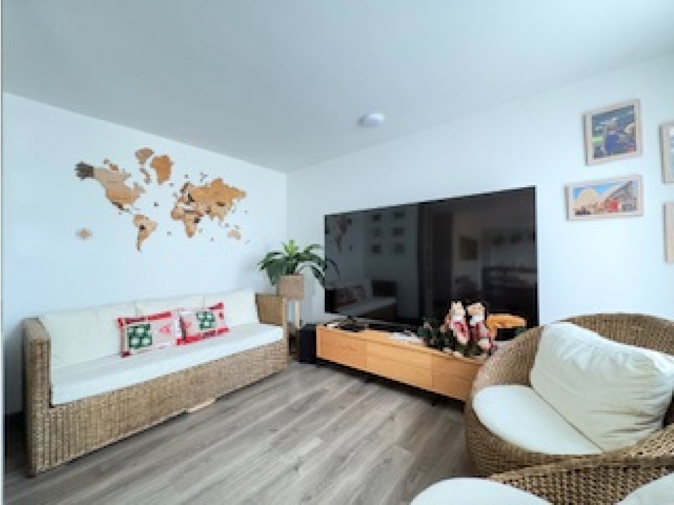 Apartamento en venta en Santa Ana Oriental, Bogotá · foto 3 de 19