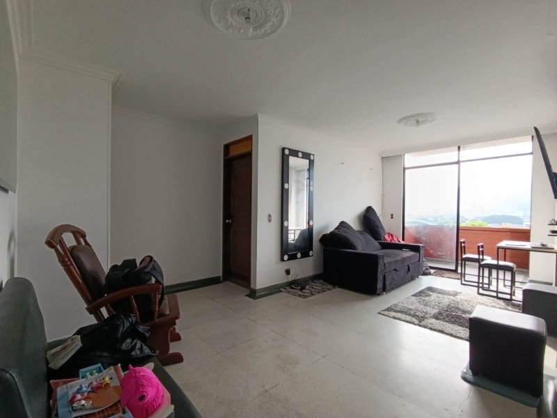 Apartamento en venta en Belén Rosales, Medellín 2