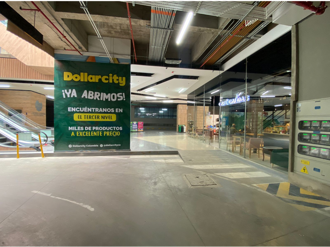 Local en venta en La Portada, La Calera, 720 m² · foto 4 de 6