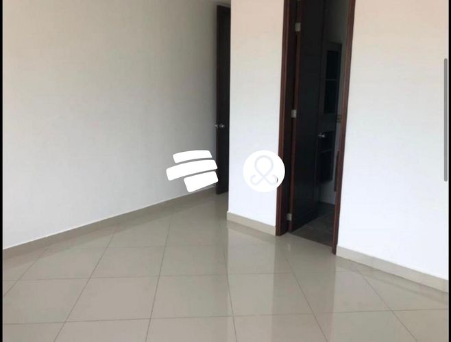 Casa de 7 alcobas en venta en Córdoba, Medellín, 380 m² · foto 7 de 20