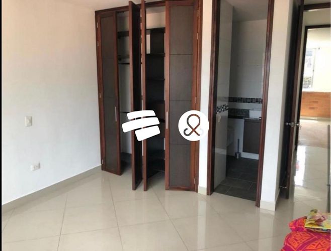 Casa de 7 alcobas en venta en Córdoba, Medellín, 380 m² · foto 10 de 20