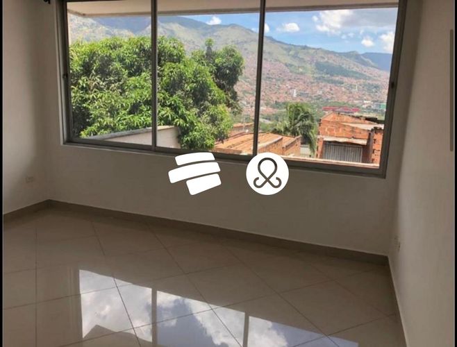 Casa de 7 alcobas en venta en Córdoba, Medellín, 380 m² · foto 13 de 20