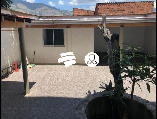 Casa de 7 alcobas en venta en Córdoba, Medellín, 380 m² · foto 14 de 20