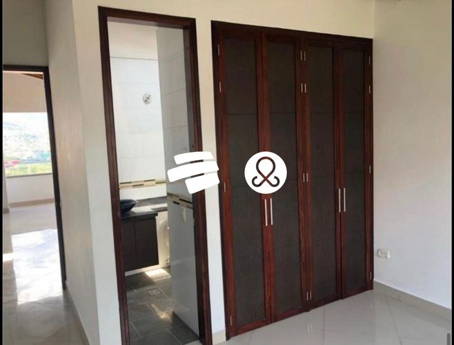 Casa de 7 alcobas en venta en Córdoba, Medellín, 380 m² · foto 16 de 20