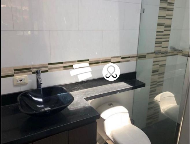 Casa de 7 alcobas en venta en Córdoba, Medellín, 380 m² · foto 17 de 20