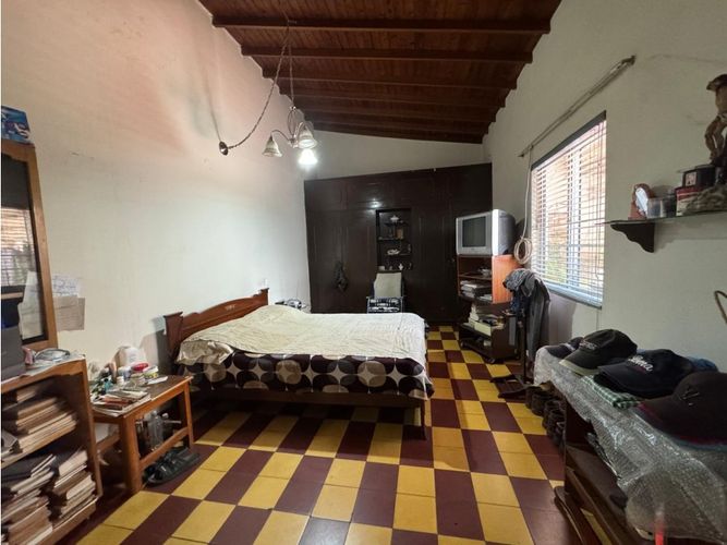Casa de 12 alcobas en venta en Alcala, Envigado, 517 m² · foto 5 de 24