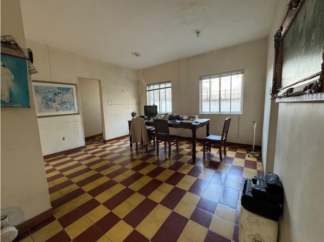 Casa de 12 alcobas en venta en Alcala, Envigado, 517 m² · foto 8 de 24