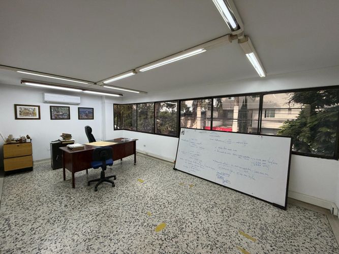 Edificio en venta en Prados Del Norte, Cali, 754 m² · foto 17 de 24