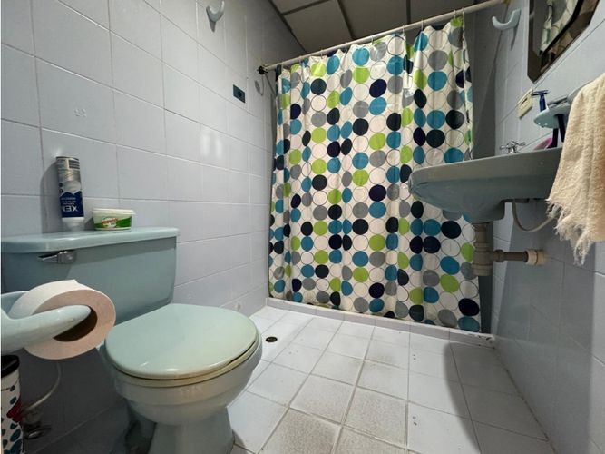 Casa de 12 alcobas en venta en Alcala, Envigado, 517 m² · foto 17 de 24