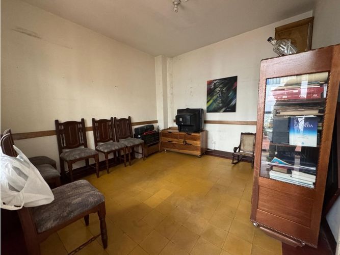 Casa de 12 alcobas en venta en Alcala, Envigado, 517 m² · foto 19 de 24