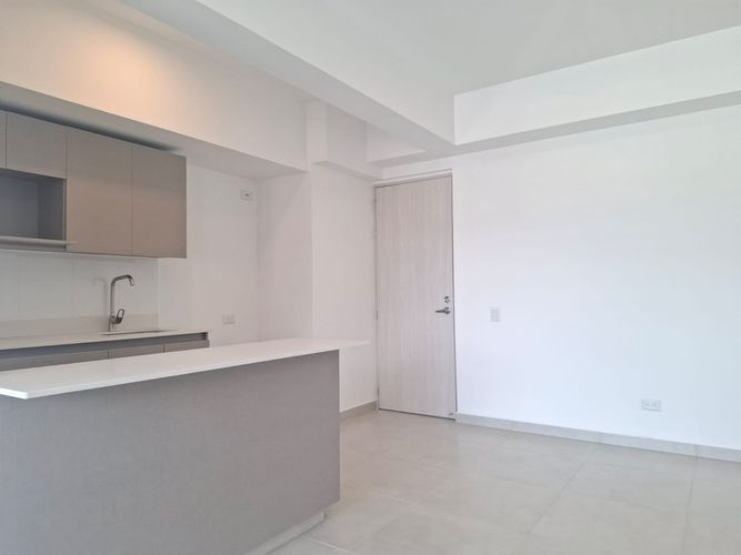 Apartamento de 3 alcobas en arriendo en Otraparte, Envigado, 83 m² · foto 2 de 18