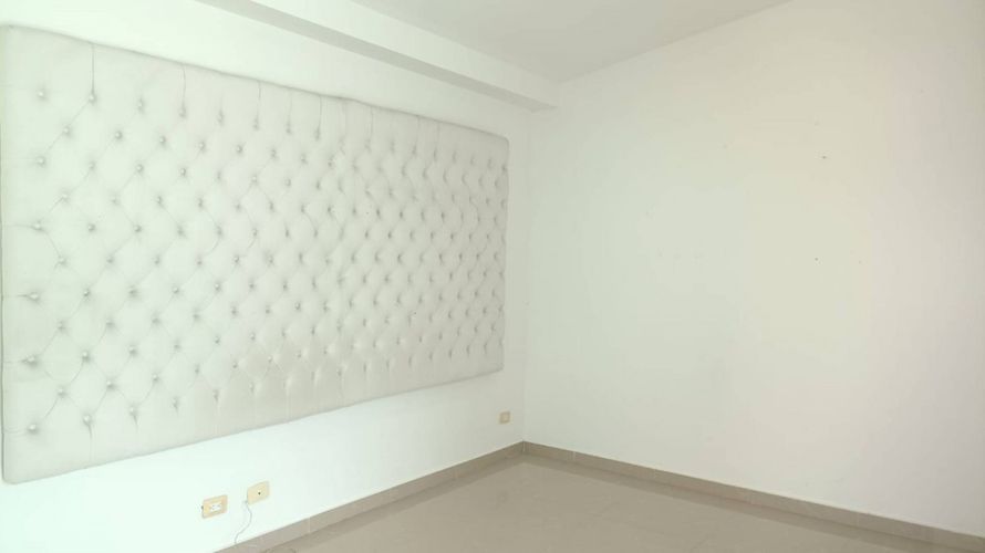 Apartamento de 3 alcobas en venta en Jordan, Ibagué, 183 m² · foto 23 de 24