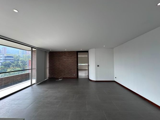 Apartamento de 1 alcoba en arriendo en El Poblado, Medellín, 75 m² · foto 2 de 19