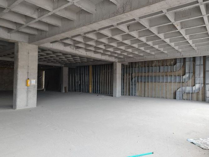 Local en arriendo en Los Naranjos, Itagüí, 1500 m² · foto 3 de 17