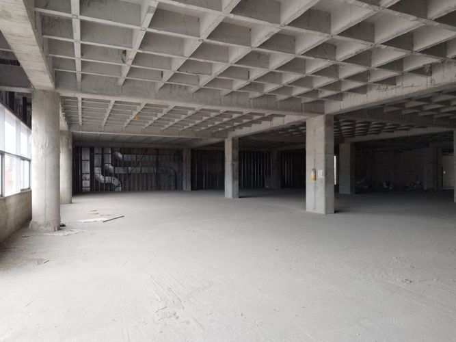 Local en arriendo en Los Naranjos, Itagüí, 1500 m² · foto 6 de 17