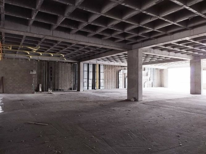 Local en arriendo en Los Naranjos, Itagüí, 1500 m² · foto 16 de 17