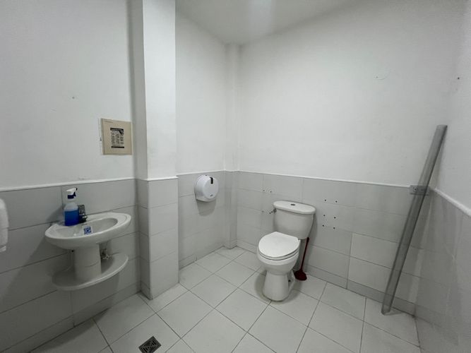 Local en arriendo en La Candelaria, Medellín, 139 m² · foto 18 de 20