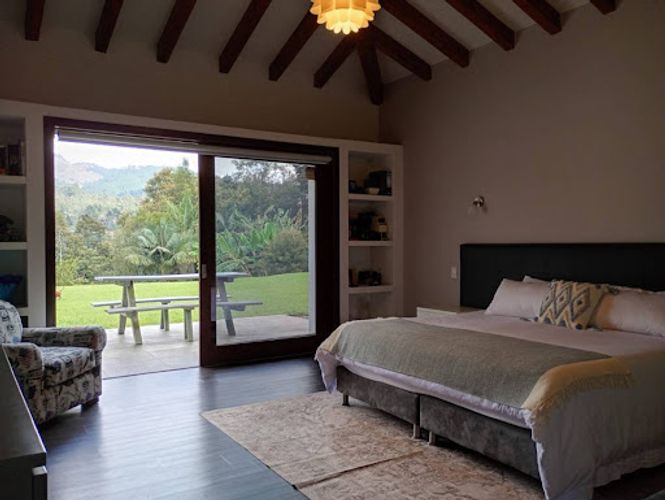 Casa de 3 alcobas en arriendo en El Retiro, 397 m² · foto 5 de 24
