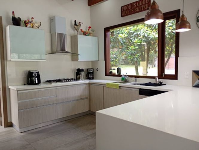 Casa de 3 alcobas en arriendo en El Retiro, 397 m² · foto 6 de 24
