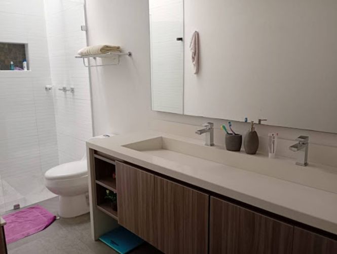 Casa de 3 alcobas en arriendo en El Retiro, 397 m² · foto 9 de 24