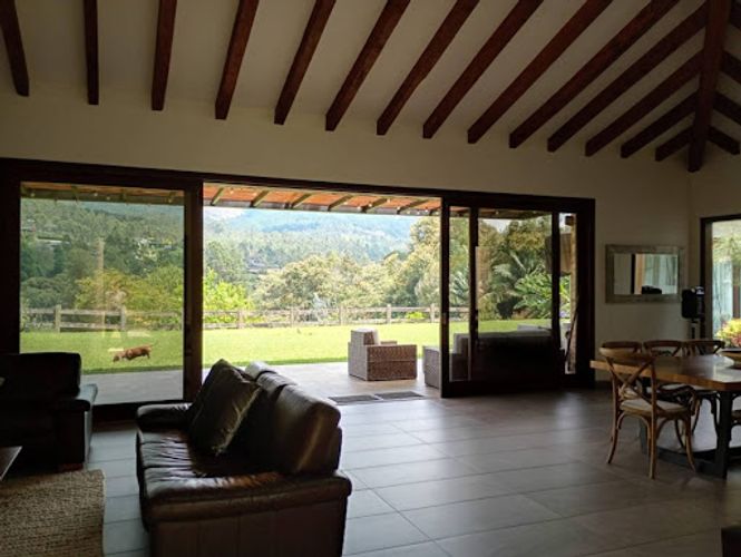 Casa de 3 alcobas en arriendo en El Retiro, 397 m² · foto 19 de 24