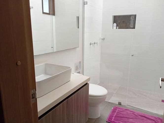 Casa de 3 alcobas en arriendo en El Retiro, 397 m² · foto 20 de 24